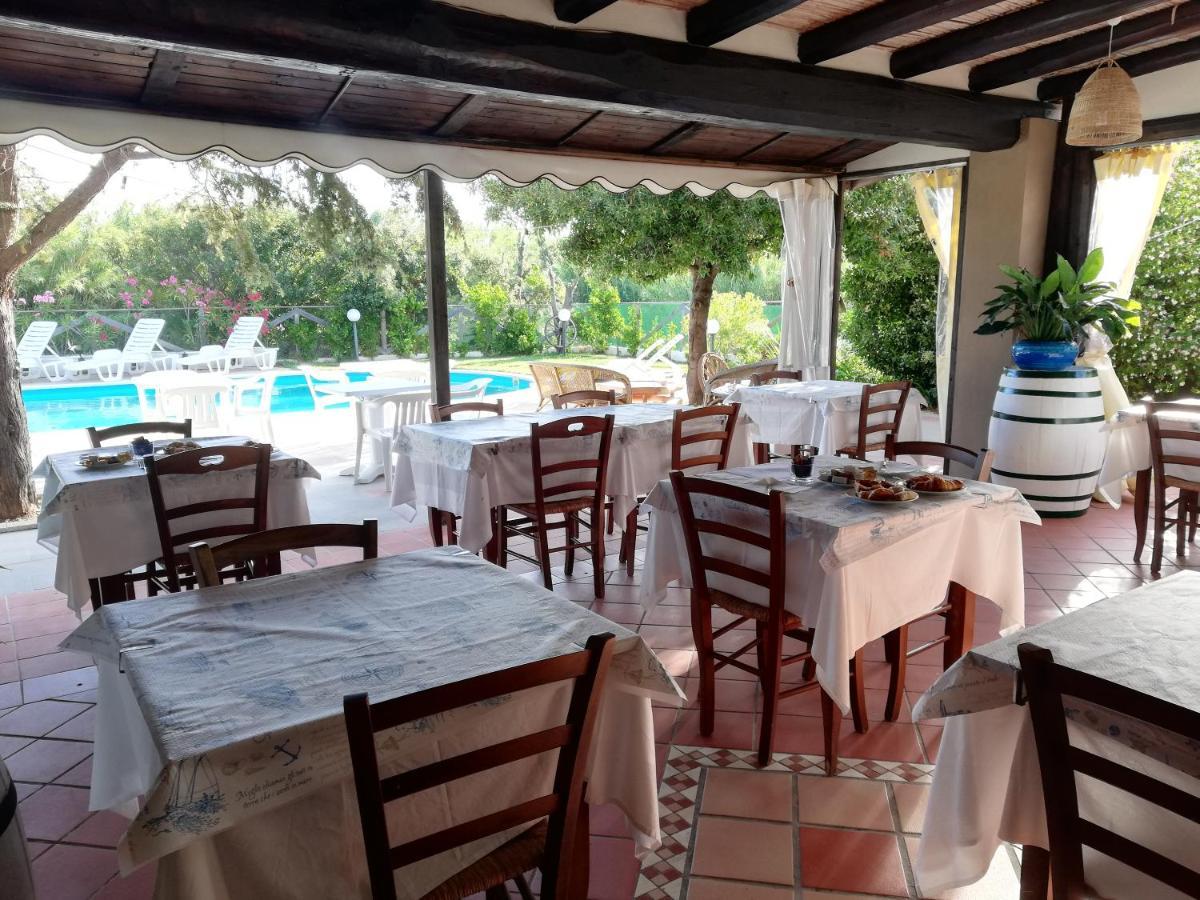 Hotel Frassetto Santa Teresa Gallura Extérieur photo