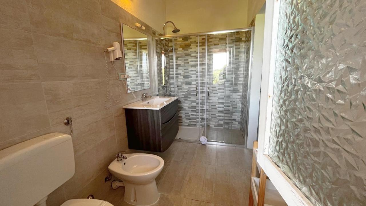 Hotel Frassetto Santa Teresa Gallura Extérieur photo