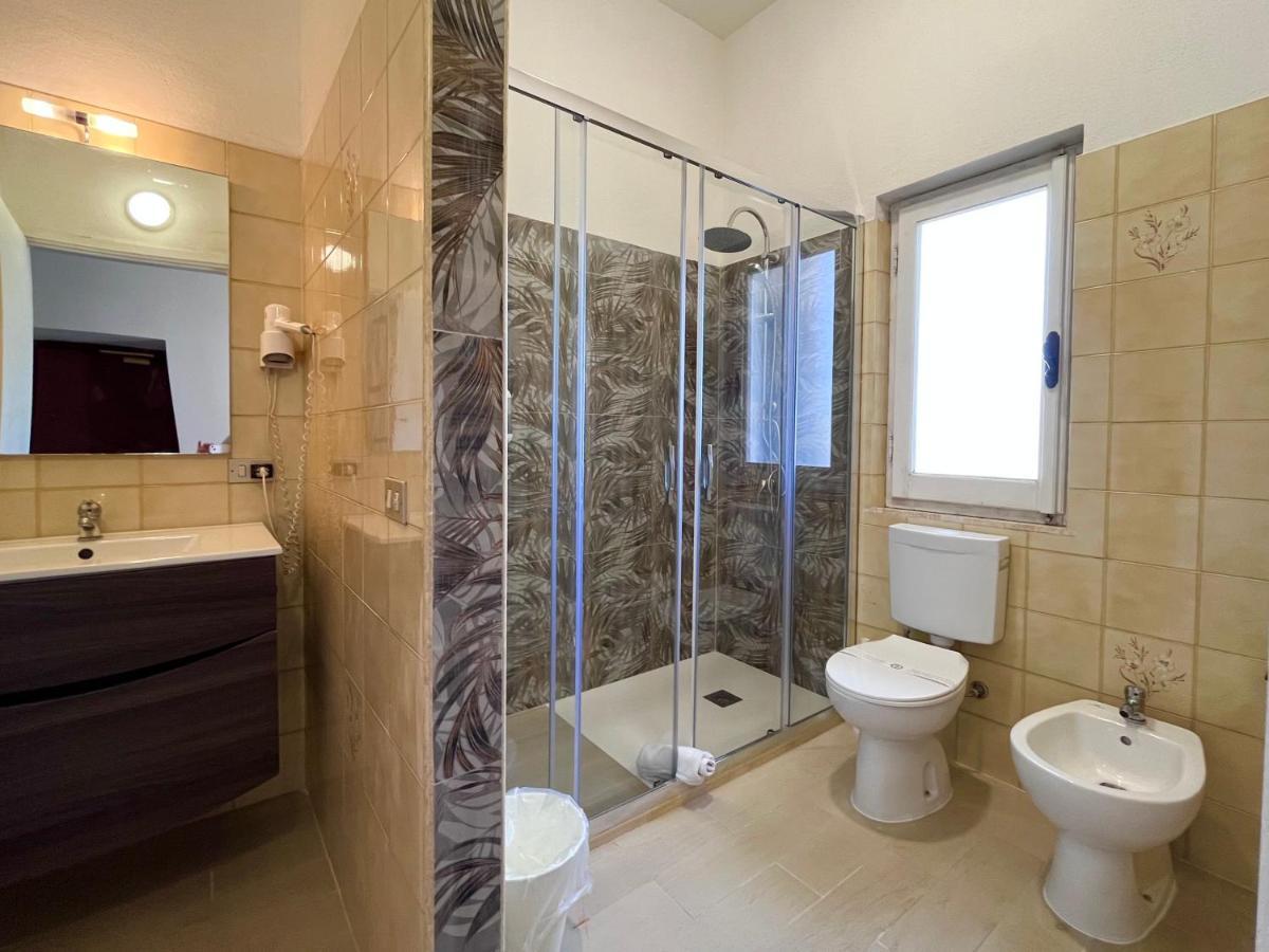 Hotel Frassetto Santa Teresa Gallura Extérieur photo