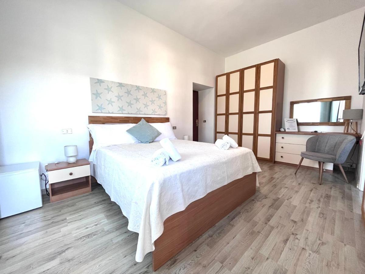 Hotel Frassetto Santa Teresa Gallura Extérieur photo