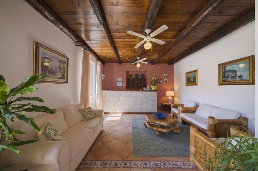 Hotel Frassetto Santa Teresa Gallura Extérieur photo